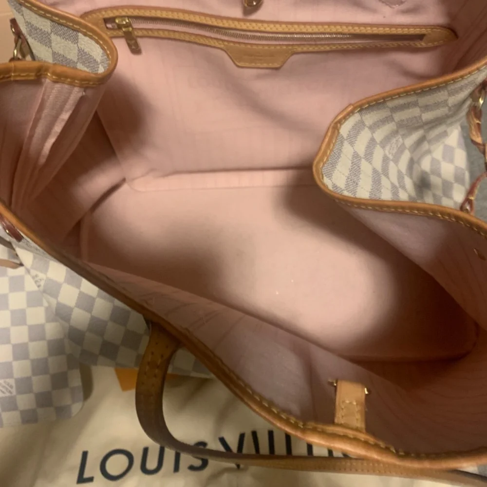Louis Vuitton Tote GM